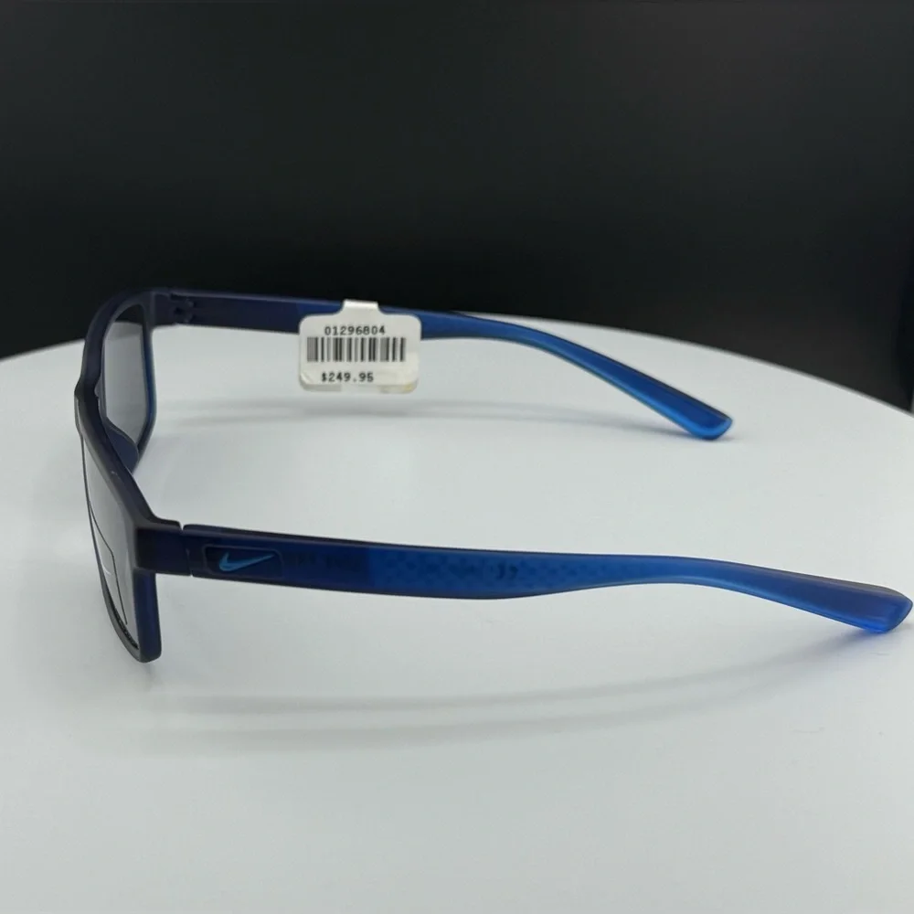 NIKE 7092S Sunglasses - Navy Blue